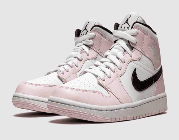 נעלי אייר ג'ורדן 1 מיד